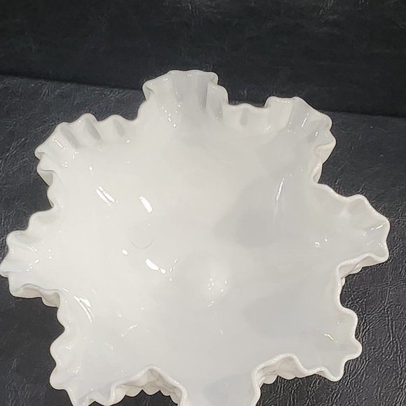 Vintage Fenton White Milk Glass Hobnail Crimped Ruffle Edge 3 Footed Decorative - Picture 2 of 10